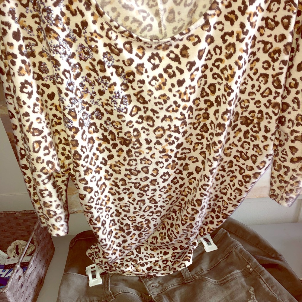 Leopard shirt with army green jeans stretchy.